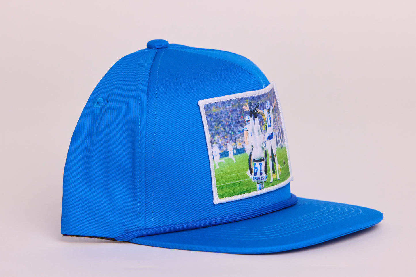 Lions - Detroit Headstand