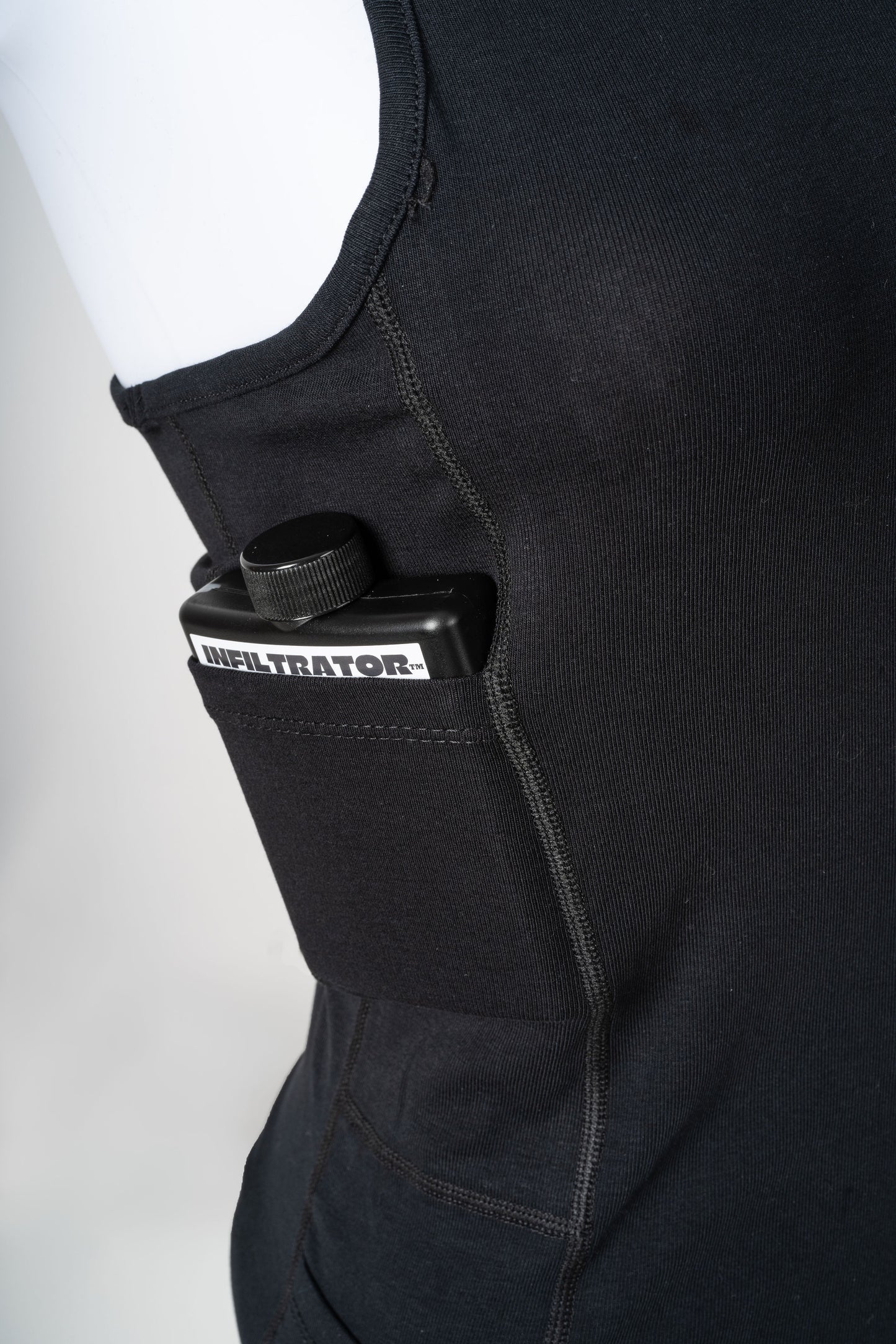 Women's Hidden Flask Tank Top: Smart Storage for Your Night Out